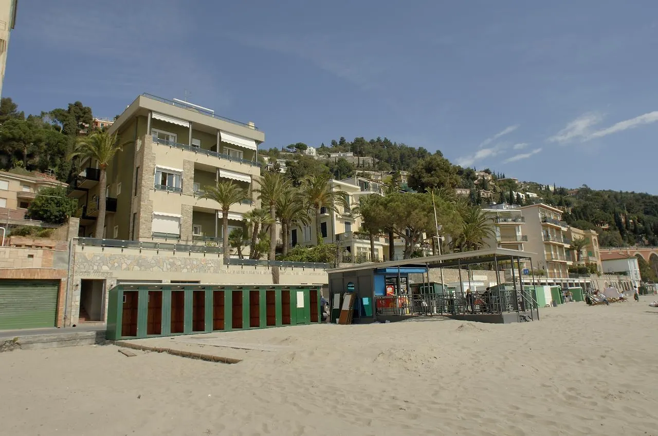 Residence Sole Mare Alaxi Hotels Alassio